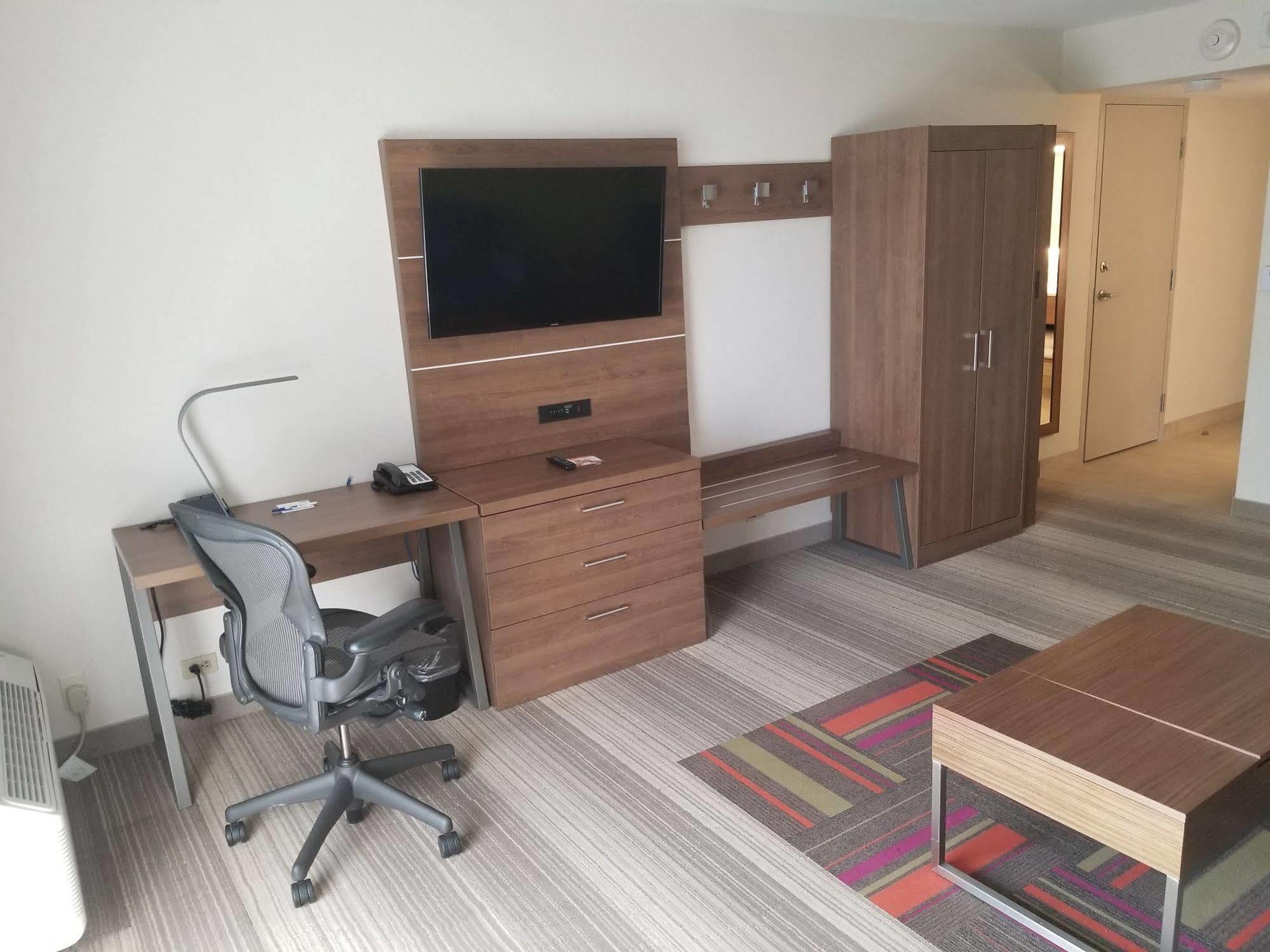Holiday Inn Express Fullerton-Anaheim By Ihg Экстерьер фото